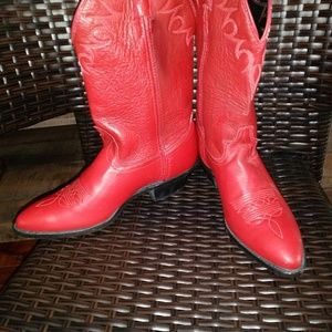 LAREDO LEATHER BOOTS